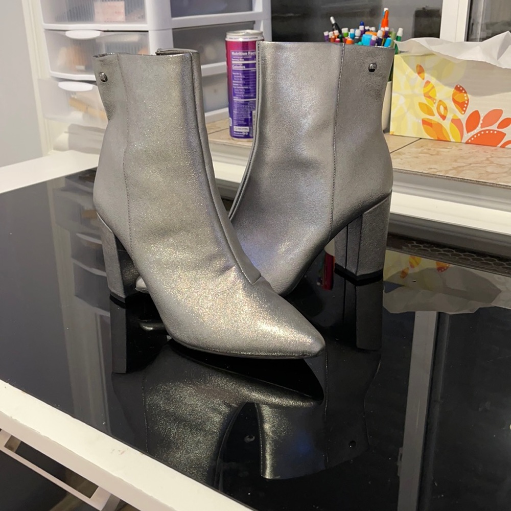 Vera Wang Silver Venice Boot